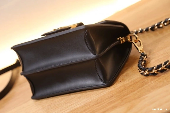 WIS DAUPHINE LOUIS VUITTON 0929